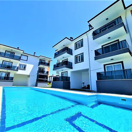 Very Hygienic Close To The Center And The Airport Апартаменты *