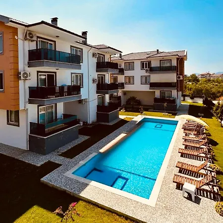Very Hygienic Close To The Center And The Airport Апартаменты