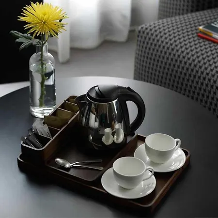 Апартаменты Very Hygienic Close To The Center And The Airport *